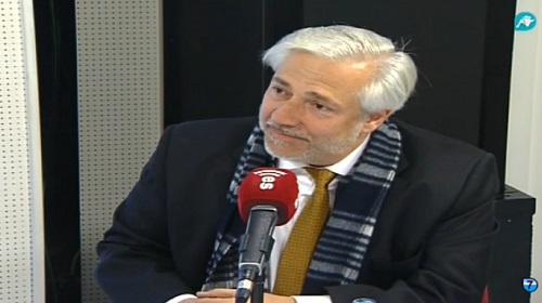 Las falsedades en el currículum de Monedero