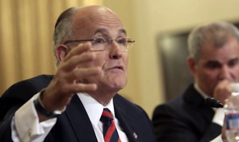 Rudy Giuliani se une al equipo legal del presidente Donald Trump
